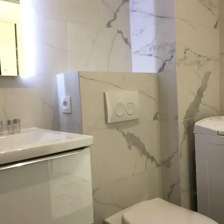 Apartment Amazing Center *